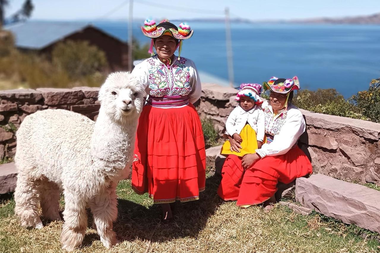 Hospedaje Rural La Florida En Llachon, Titicaca Puno Bagian luar foto