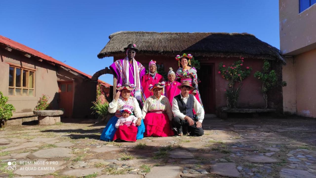 Hospedaje Rural La Florida En Llachon, Titicaca Puno Bagian luar foto